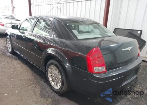 2006 Chrysler 300 z USA, uszkodzony, nr VIN 2C3KA43R06H211764